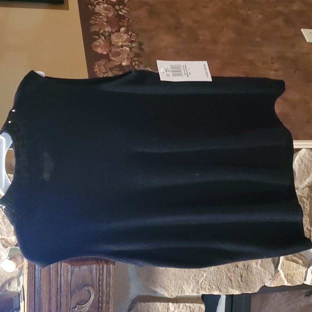 NWT Designers Originals top